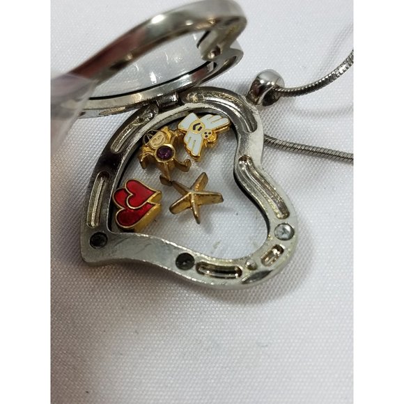 Floating Charm Memory Locket and chain with 4 charms Angel Bee Starfish Hearts - Picture 6 of 6